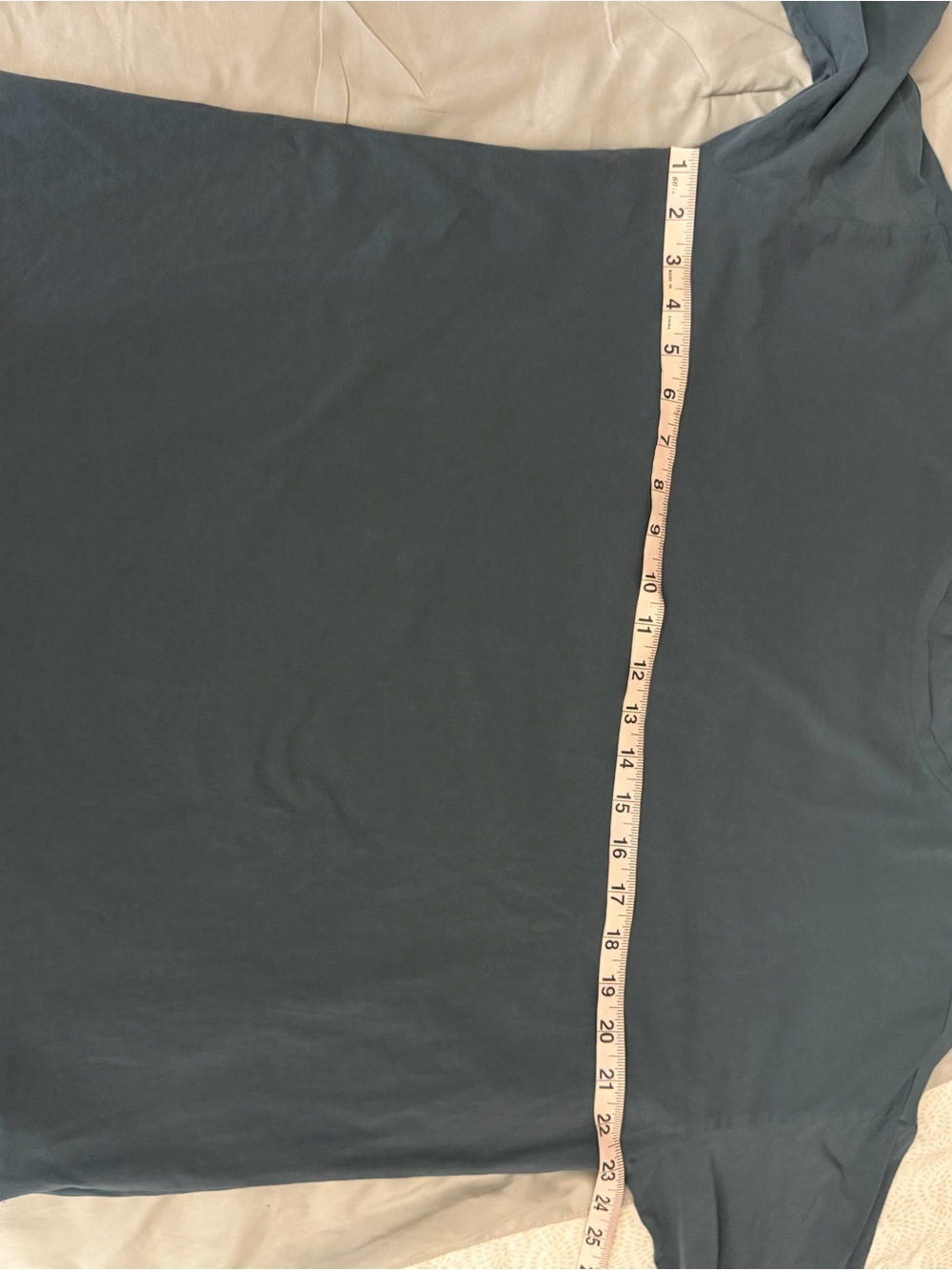 Vuori Long-Sleeve Feather Tshirt in LAKE* washed Blue-Grey color - Picture 11 of 13
